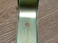 Кронштейн переднего бампера LADA, фотография 2