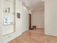 Апартаменты рядом с Байтереком, Достык 5/1, фотография 2