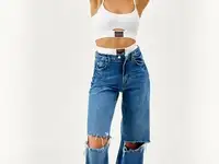 Джинсы прямые с разрезами