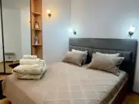 Светлая 2-комнатная квартира, ул Исатай Тайманова 58