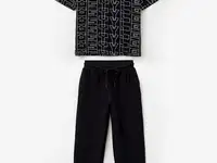 Футболка и брюки playtoday