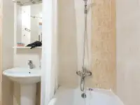 2-х комн.кв с 2-мя кроватями и раскладным диваном в центре, фотография 10