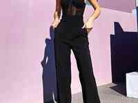 Черные брюки палаццо с поясом