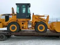 БоковоеДверное стекло для спецтехники, фотография 3