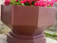 Продажа вазонов , скульптур, фотография 3