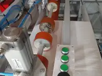 Автоматический станок для производства полипропиленовых мешков, фотография 3