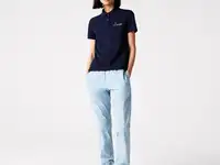 Женская рубашка-поло lacoste стандартного кроя из хлопкового  с вышивкой