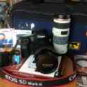 зеркальная фотокамера фирмы Canon - EOS 5D Mark III