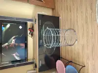 Продаётся стол круглый стеклянный