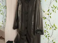 Продам кожаный плащ, фотография 2