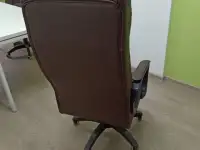 СРОЧНО Продается БУ КОМПЛЕКТ мебели Стол и 4 Кресла, фотография 3