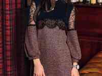 Платье-мини с кружевом