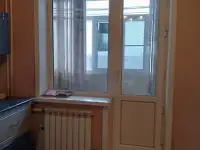 Продаётся 3-х комнатная квартира  улучшенной планировки на 9 мик-не