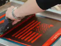 Станок печатный для рисунков на одежде, логотипов, шелкография, фотография 4