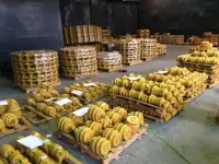 Kотки на гусеничный экскаватор. JCB CAT Hyundai Kamatsu, фотография 4