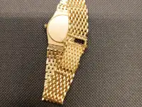 Винтажные Золотые часы Omega 18k с 4 бриллиантами, фотография 3