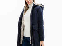 Женская куртка lacoste