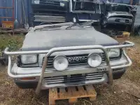 Бампер передний Toyota  Hilux Surf 130