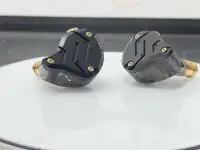 Наушники KZ ZS10 PRO Арматурные, фотография 2