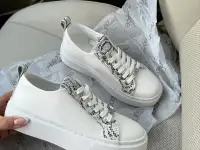 Новые женские кроссовки Nursace, фотография 2