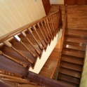 Изготовление и монтаж деревянных лестниц 