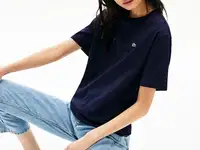 Женская футболка lacoste