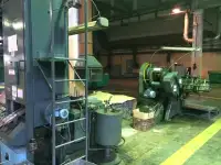 Автоматическая линия, дно аэрозольного баллона, фотография 3