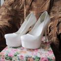 Белые туфли, фотография 3
