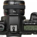 Продам цифровой фотоаппарат Сanon 5 D Mark 2, б/у, в хорошем состоянии