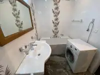 Набережная. 3-х комнатная благоустроенная квартира, фотография 12