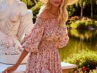 Платье из штапеля с эластичными вставками