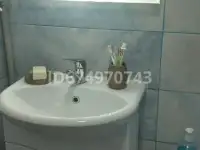 Срочно сдам в аренду 2-ком мебелированную квартиру в центре, фотография 5