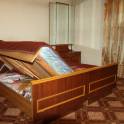 Продам спальню б/у: кровать, шкаф, 2 тумбочки, трюмо.