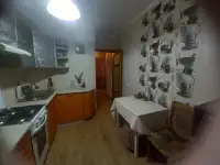 Продается одна комнатная квартира от Хозяева,по адресу пр.Абылайхана, район дома №25. Состояние жилое, квартира светлая,, фотография 2