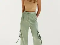 Укороченный бежевый топ