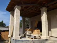 Травертиновые колонны Алматы, колонны из мрамора, гранита, травертина, оникса. Опыт 20 лет