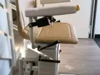 Стульчиковый инвалидный подъемник, фотография 3