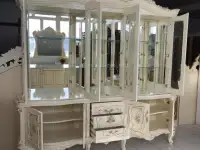 Гостиная витрина Шанель. Производство Россия, фотография 2