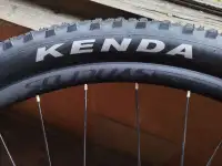 Колеса для велосипеда 29 переднее и заднее, покрышки 2.4 Kenda Buster, фотография 8