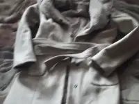 Продам женскую верхнюю одежду, фотография 3