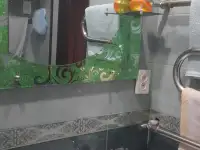 Сдаю квартиры посуточно, по часам, на ночьдень, все с ремонтом и вся бытовая техника имеется, документы командировочным, фотография 10