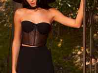 Черный топ бюстье на косточках
