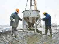 требуются разнорабочие бетонщики монтажники слесаря ремонтники вахта.