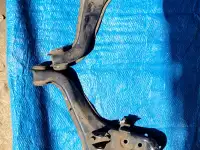 Нижние рычаги    Mitsubishi  Montero Sport