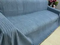Продам новое покрывало на диван