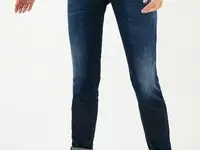 Джинсы care label