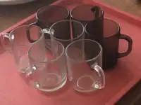 Продаются стаканы
