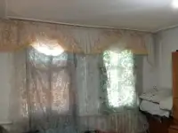 Продам большой теплый дом с участком в центре Узынагаша. Газовое отопление, скважина , хозпостройки , навес , склад , по, фотография 4