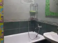 Сдаю квартиры посуточно, по часам, на ночьдень, все с ремонтом и вся бытовая техника имеется, документы командировочным, фотография 8