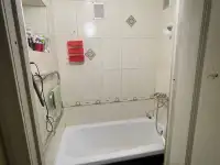 Срочно продам 2-х комнатную квартиру в Актау, 6мкр, 23, фотография 4